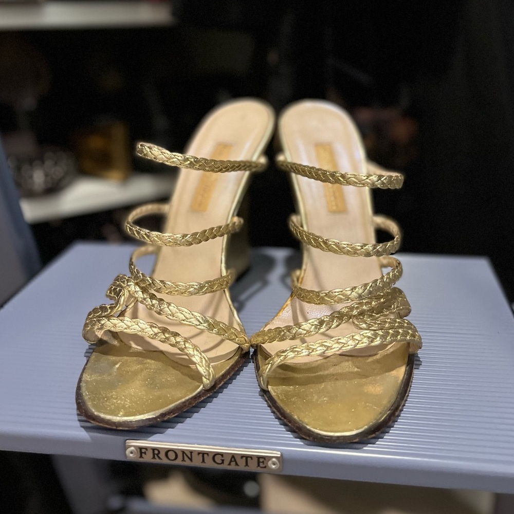 70s style gold Cesare Paciotti wedges